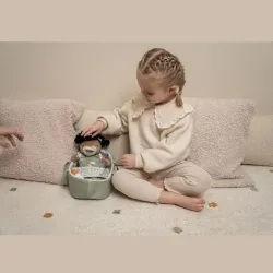 Bebé Evi Little Dutch con capazo y accesorios