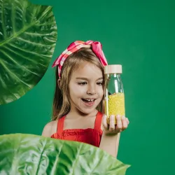 Botella Sensorial Sound Bottle Toucan – Petit Boum