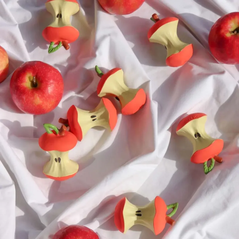 Mordedor Bebé Pepa the Apple – Oli & Carol