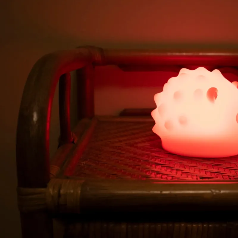 Lámpara LED erizo bebé | Luz nocturna con luz roja